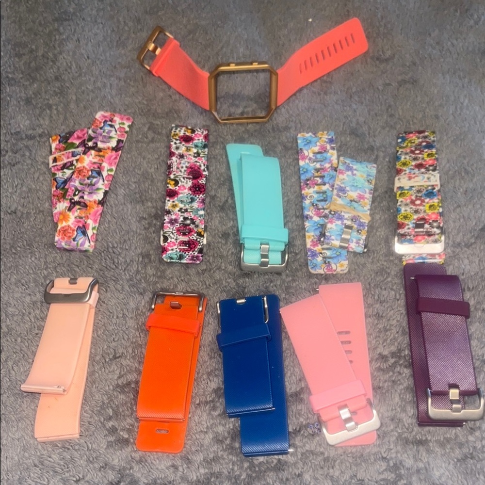 Fitbit Smartwatch Case and Bands Set - Multicolor